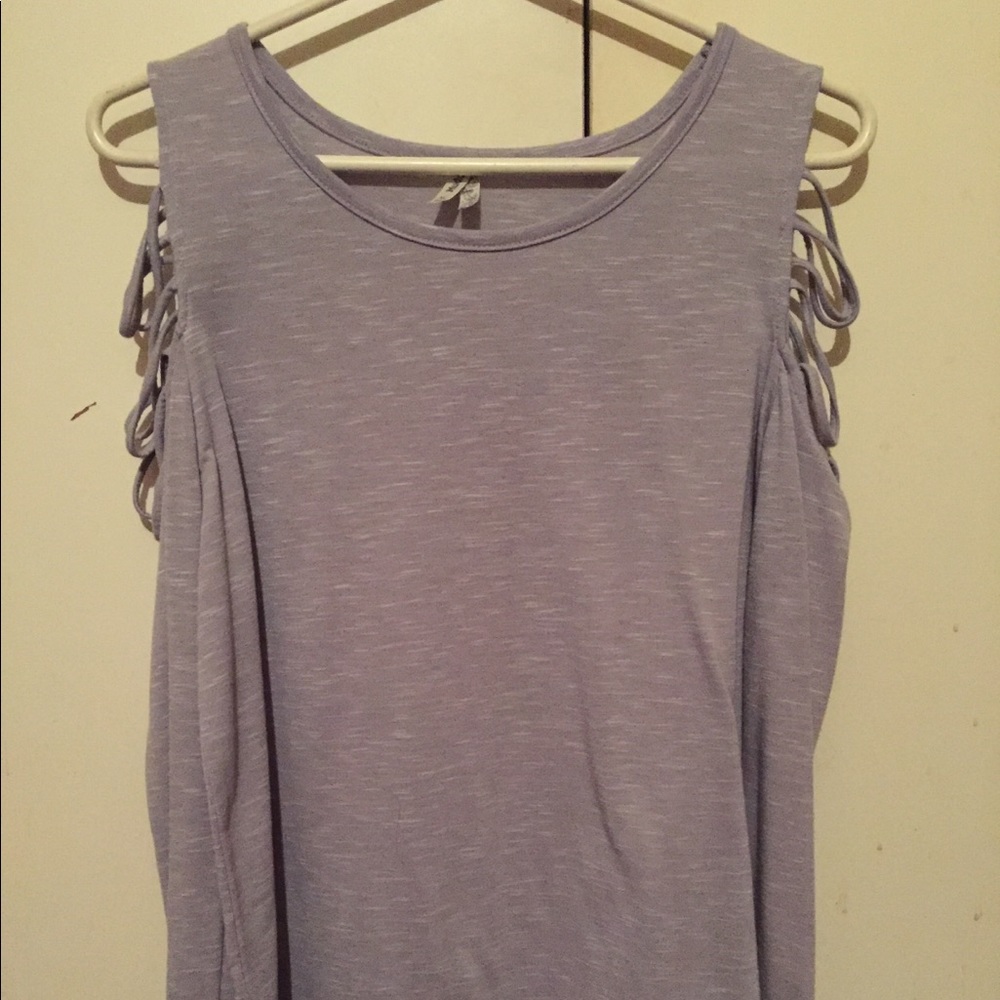 Grey long sleeve with cold shoulder